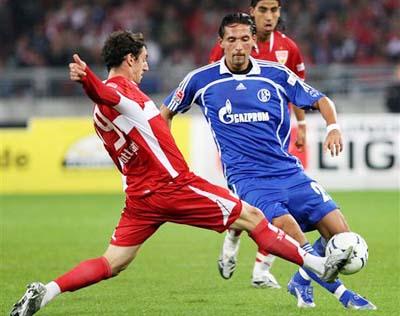 以及在更多 以及在更多