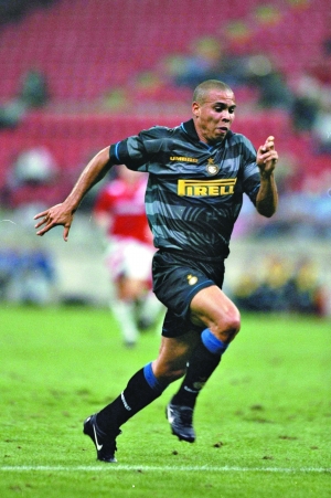 我们会以更 我们会以更