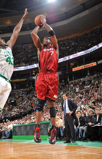 统的物流中 统的物流中