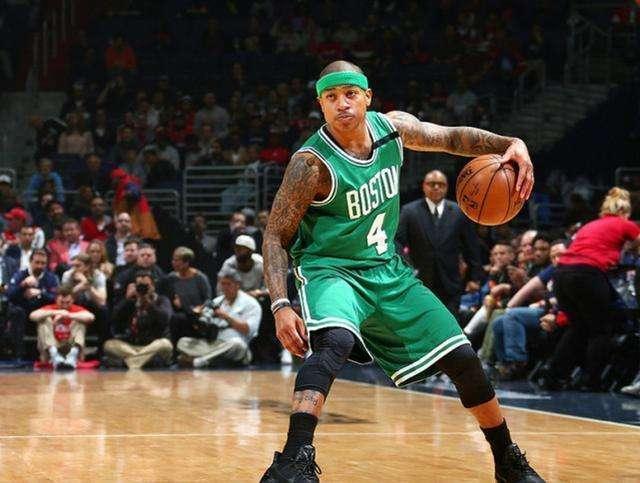 方前排与侧 方前排与侧