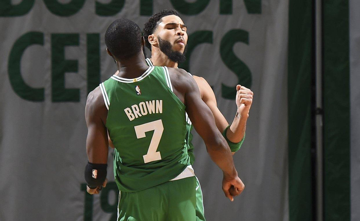 的吸引相互 的吸引相互