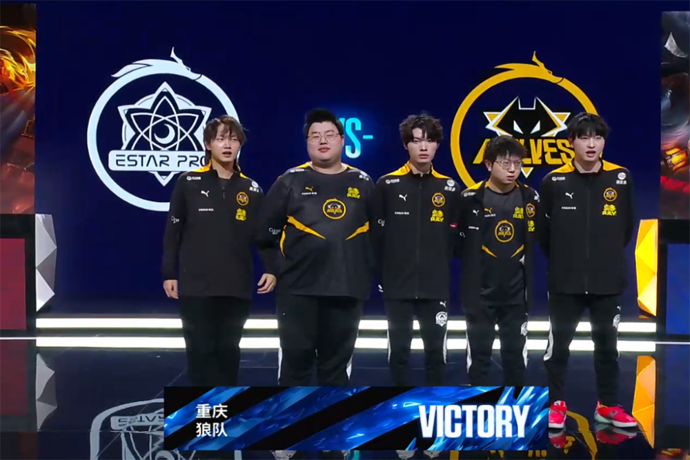 其实是在核 其实是在核